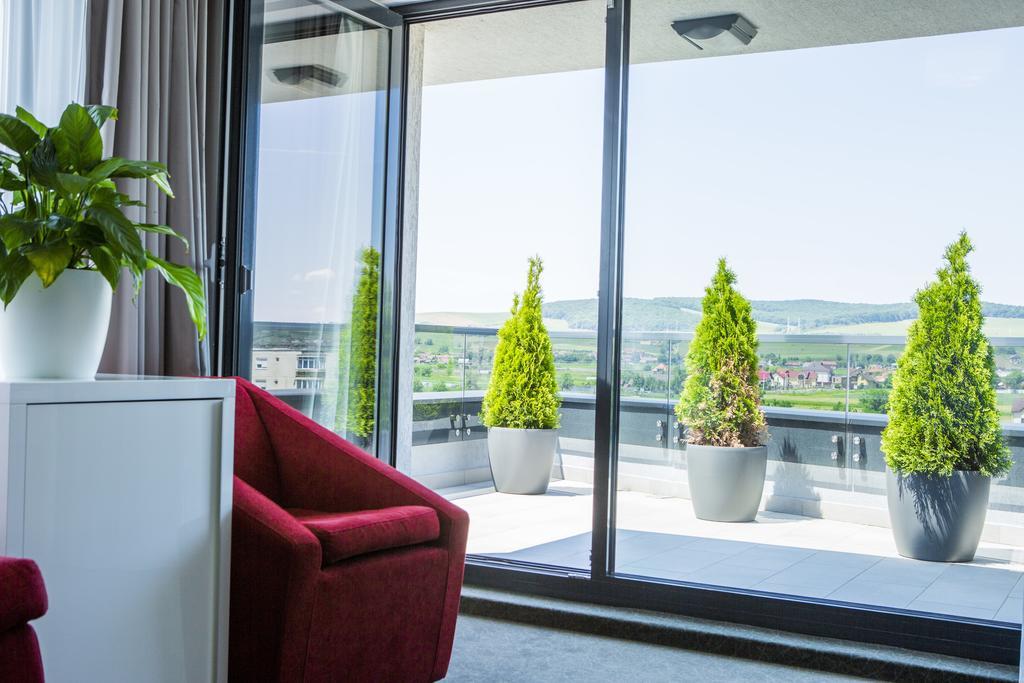 Hotel Tempo Târgu-Mureş Zimmer foto